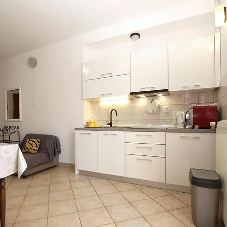 Fuer 4 Personen Ca 42 Qm In Fazana, Istrien Istrische Riviera Apartment Fazana